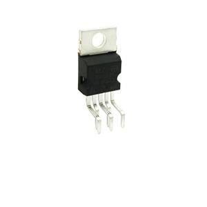 آی سی 5 پایه DIP مدل VIPER20A
