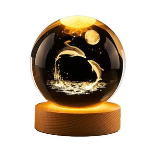 چراغ رومیزی مدل  گوی شیشه ای 3D طرح دلفین و ماه عاشقانه