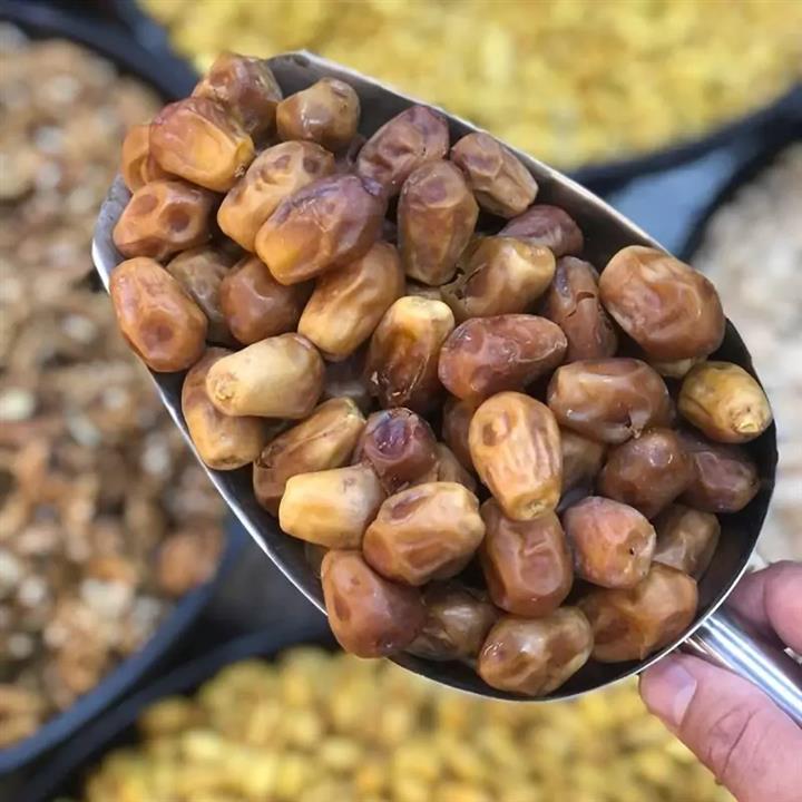 خرما زاهدی فله