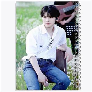 دفتر زبان 50 برگ خندالو مدل دو خط طرح گروه سونتین Seventeen کد 12486