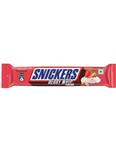 شکلات اسنیکرز با طعم توت فرنگی و روکش شکلاتی 22 گرمی Snickers Berry Whip Chocolate Bar