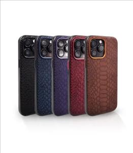 قاب چرمی پوست ماری مک کوی ایفون 15 پرو مکس LEATHER SNAKESKIN CASE MACCOY IPHONE 15 PRO MAX