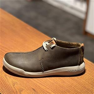 کفش کتانی چرم مردانه کلارکس Clarks Driftway Seam 