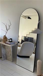 آینه قدی طرح لیما با قاب فلزی مشکی کد 4.25