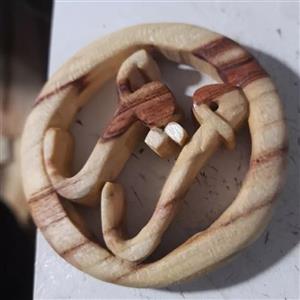 گردنبند مدل اسم مریم با پروانه