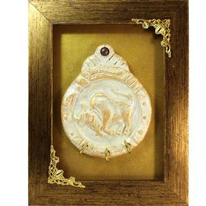 جاکلیدی دست نگار طرح گاو نر نماد اردیبهشت ماه