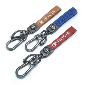 جاکلیدی تسمه ای چرمی تویوتا کد aut026