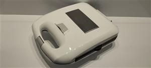 ساندویچ ساز سان لوکس مدل SM-1400S وافل دار SUNNLUX