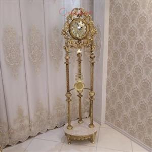 ساعت ایستاده با ستون های نیم دایره، جنس آلیاژ آلومنیوم با آبکاری برنز کد 285