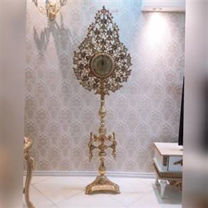 ساعت ایستاده طرح گلابی از جنس آلیاژ آلومنیوم با آبکاری برنز کد 524