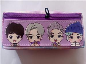 جامدادی سه زیپ فانتزی بی تی اس کد 972 BTS