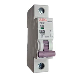 فیوز مینیاتوری تک فاز 32 آمپر آ ا گ مدل C32-4500
