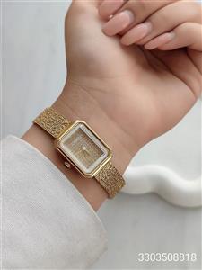 ساعت زنانه CHANEL طلایی رنگ ثابت کد 1919281