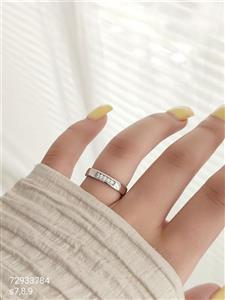 انگشتر زنانه نگین دار ساده نقره ای مارک ژوپینگ رنگ ثابت ضد حساسیت کیفیت عالی کد 2015907