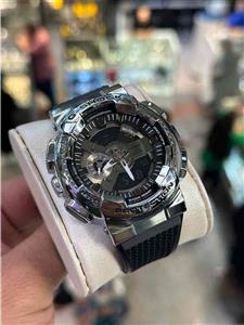 ساعت مچی مردانه کاسیو جی شاک قاب فلزی نقره ای ومشکی Casio G-Shock GM-110 SELVER 