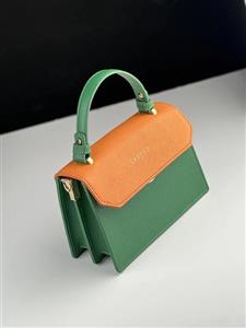 کیف دستی چرم زنانه wb۴۰۲۵