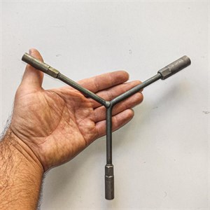 آچار بکس سه پر مدل -m12-M10-M8 سایز 8، 10، 12 میلی متر