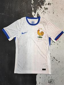 لباس دوم فرانسه 2024 پلیری