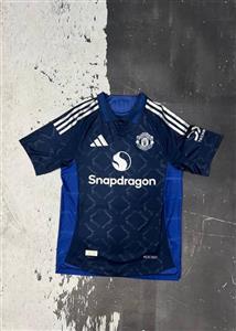 لباس دوم منچستر یونایتد 2025 پلیری