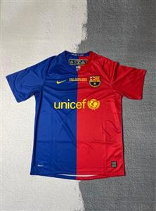 لباس اول بارسلونا 2008-2009