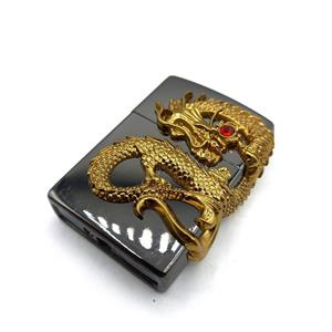 فندک گازی طرح دراگون مشکی طلایی کد S120079
