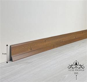 قرنیز پی وی سی 9cm کد 955