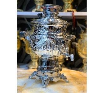 سماور گازی برنجی، 6 لیتری، مدل گلابی، قلم کاری سفارشی، دارای شیر گاز استاندارد