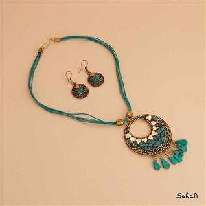 گردنبند نپالی دایره با گوشواره زنانه کد  11453