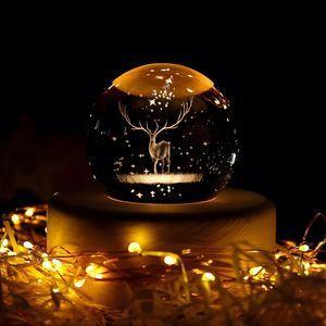 چراغ رومیزی مدل گوی شیشه ای گوزن