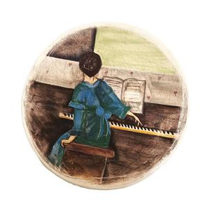 بشقاب دیوارکوب سرامیکی آرانیک مدل پیانو نواز