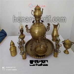 سرویس زیبای سماور 6 لیتری برنجی زغالی، 3 پایه، مدل جهان نما، دسته توری با کیفیت اعلاء