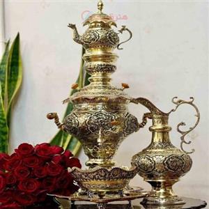 سرویس سماور زغالی و برقی برنجی 6 لیتری با قلم زنی طرح گل و مرغ، سیاه قلم اعلاء