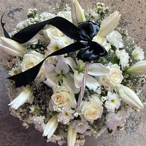 سبد گل کوچک تسلیت e146
