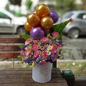 باکس گل زیبا برای تولد 3039