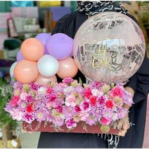 گل و بادکنک برای تولد معلم 8401
