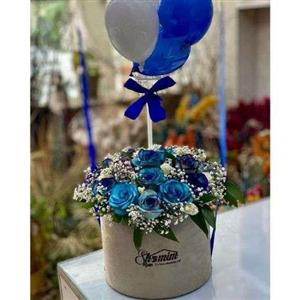 باکس گل رز ابی برای تولد a893