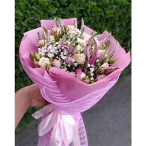 دسته گل برای زن خانه دار 2868