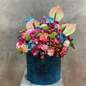 سبد گل برای خانم و دختر 3235