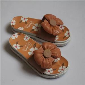 دمپایی دخترانه ارغوان آجری