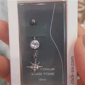 پیرسینگ ناف ستاره