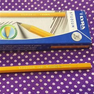 مداد مشکیHB لیرا آلمان