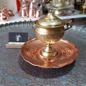 قندان برنجی پایه بلند قلم با طرح هخامنشی انتیک شده