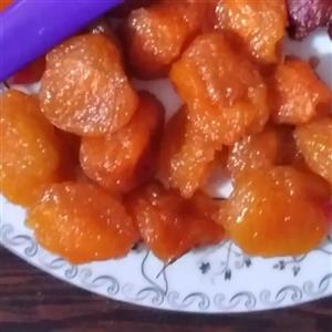 آلو بخارای شوقانی 1000 گرمی با کیفیت بدون خراب شدن (تیزابی). هسته راحت جدا میشه