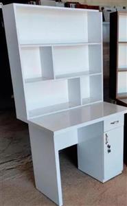 میز تحریر نفیس مدل M806