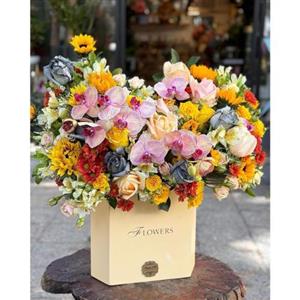  گل برای تالار رویال پارس رباط کریم 8157