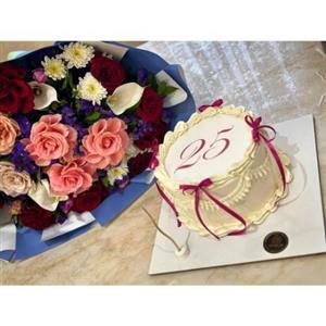 گل و کیک برای جشن ولنتاین به دوستم 4164