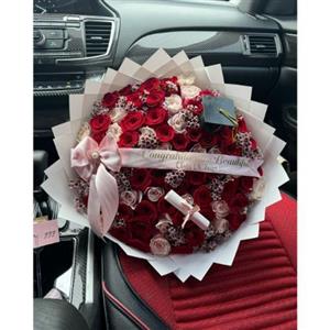 گل و هدیه برای عروس مناسب بله برون 2939