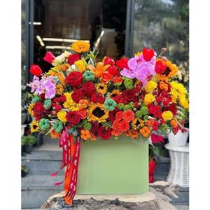 سبد و دسته گل هدیه برای روز معلم 9718