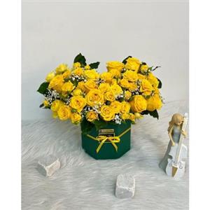 باکس گل رز برای تبریک افتتاحیه گالری عکاسی 6297