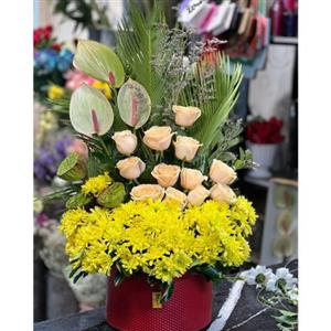 سبد و دسته گل بزرگ و لوکس برای تبریک روز استاد 9538
